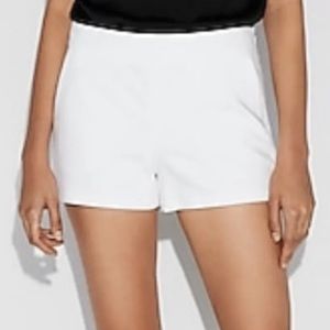 Express Mid Rise Cotton-Blend Shorts White Size 18 NWT